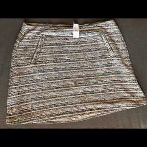 LOFT plus, size 16 striped mini skirt